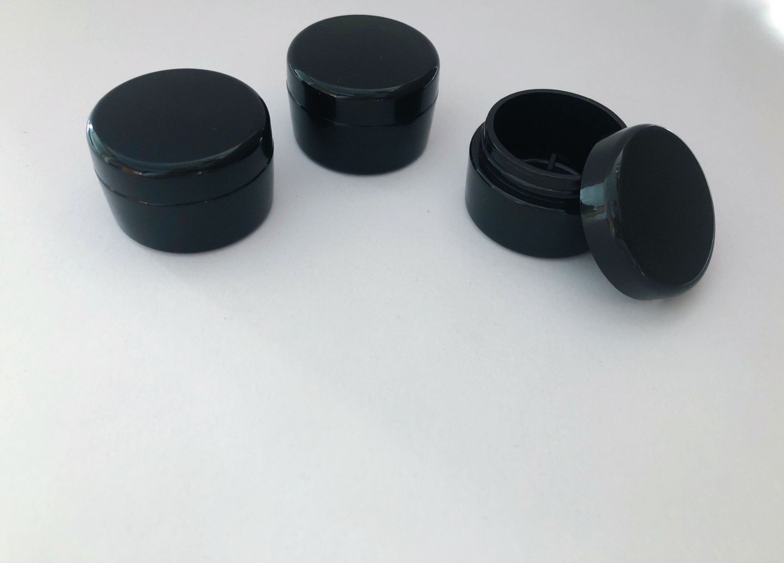 15g黑色圆形膏霜瓶 旅行便携化妆品瓶分装粉底盒小样瓶OEM代工厂家图3