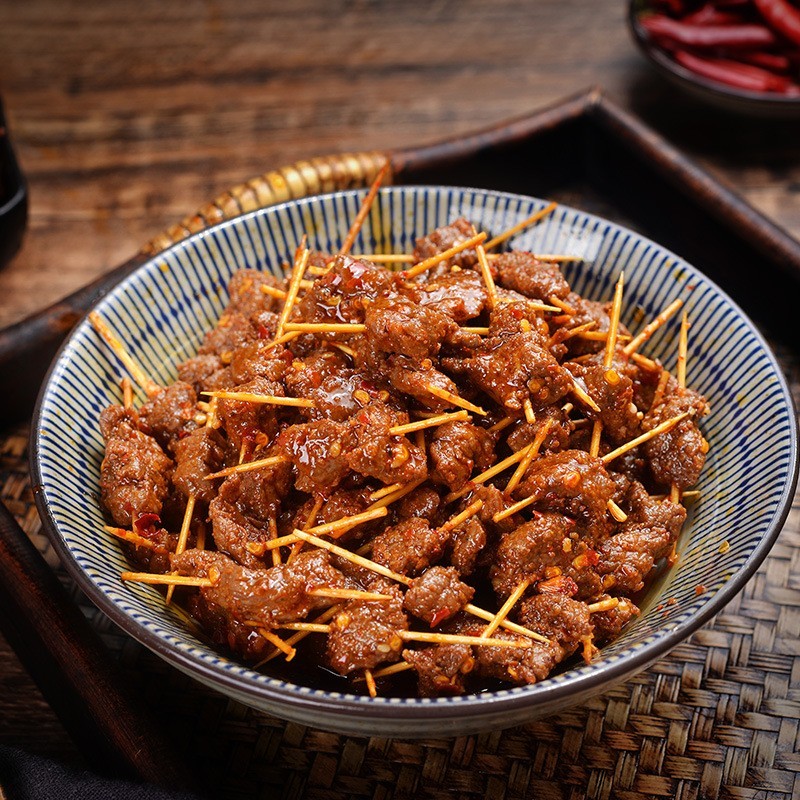 牙签牛肉100g装 麻辣休闲零食休闲肉类熟食卤味,OEM代加工，贴牌加工，ODM定制图2
