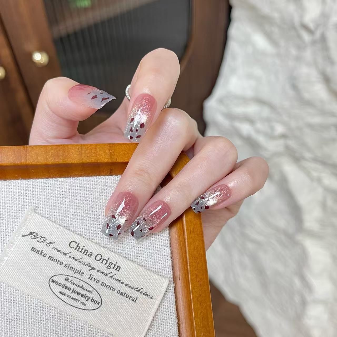 腮红豹纹美甲新款局部猫眼穿戴甲辣妹性感假指甲成品甲片贴片图5