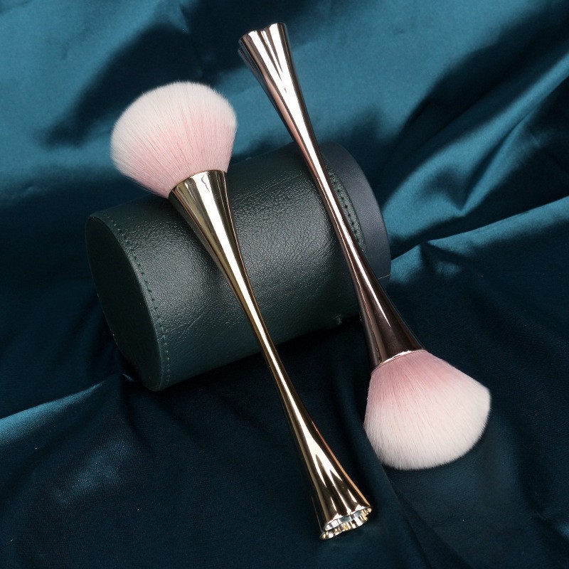 定制四叶草化妆刷子平底柄带镜子散粉刷美妆工具小蛮腰化妆刷厂家图4