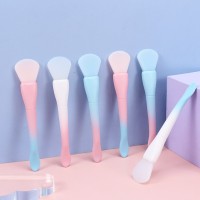 新款鱼尾双头面膜刷炫彩色美妆工具涂抹面膜硅胶刷子定制厂家