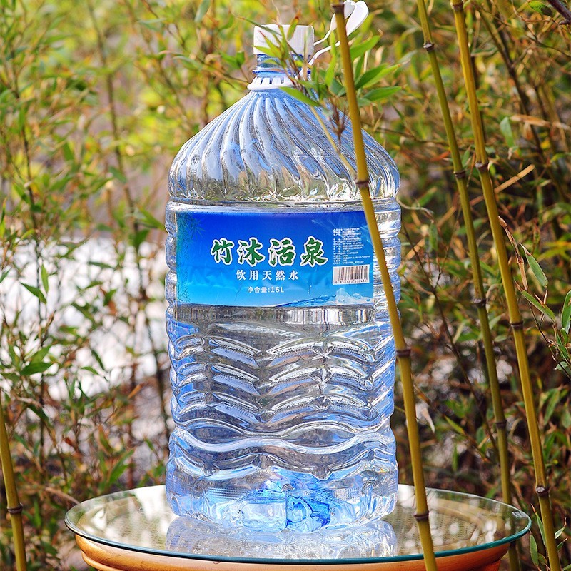 青岛桶装水饮用水批发定做一次性大桶水OEM纯净水 崂山水定制图2