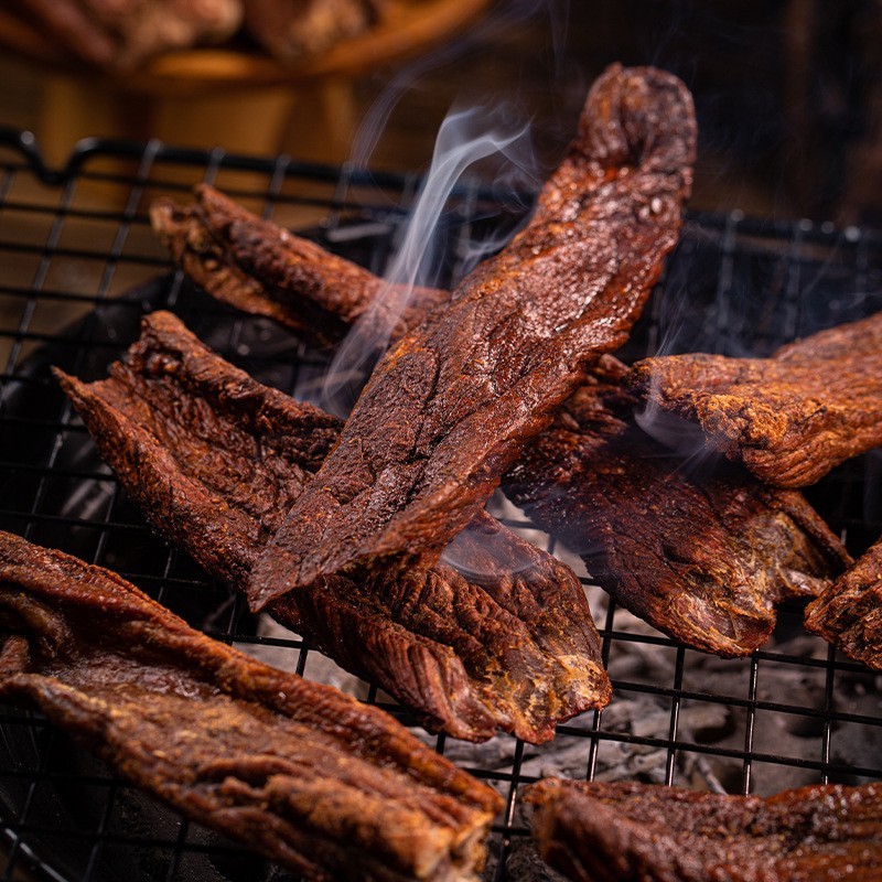 炭烤风干超干牛肉干休闲零食牛肉条桶装250g内蒙古特产图3