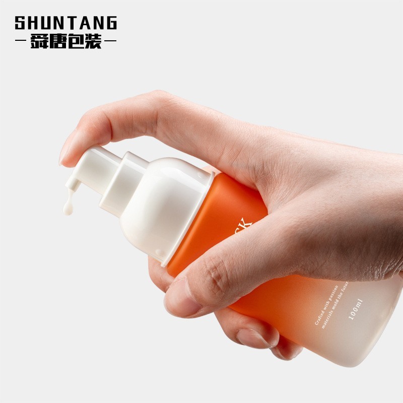 定制定妆绵长广角喷雾瓶 100ml爽肤水旅行分装瓶胶囊喷雾PET瓶图5