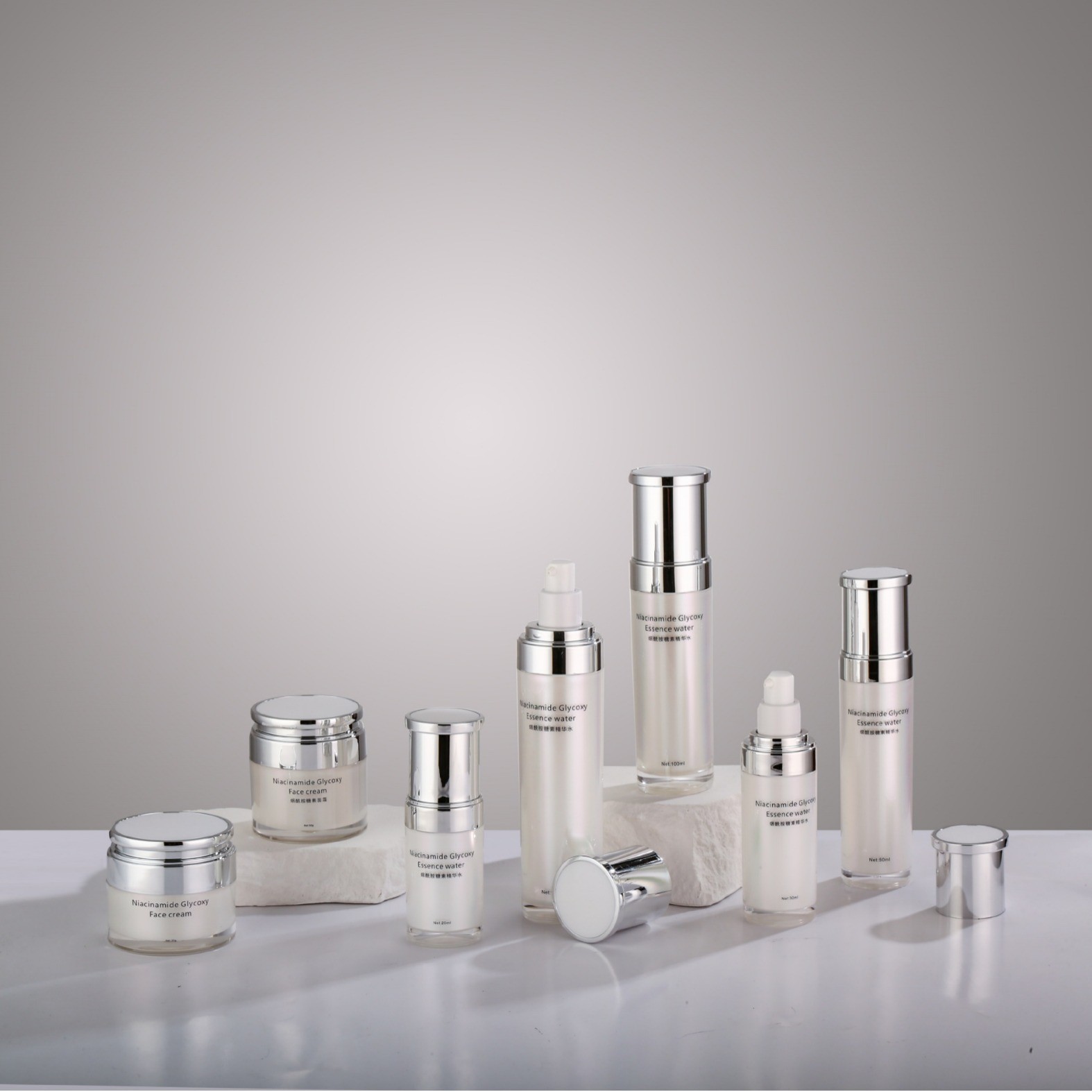 厂家定制亚克力化妆品套装瓶 大容量按压乳液瓶 花纹盖圆盖膏霜瓶图4