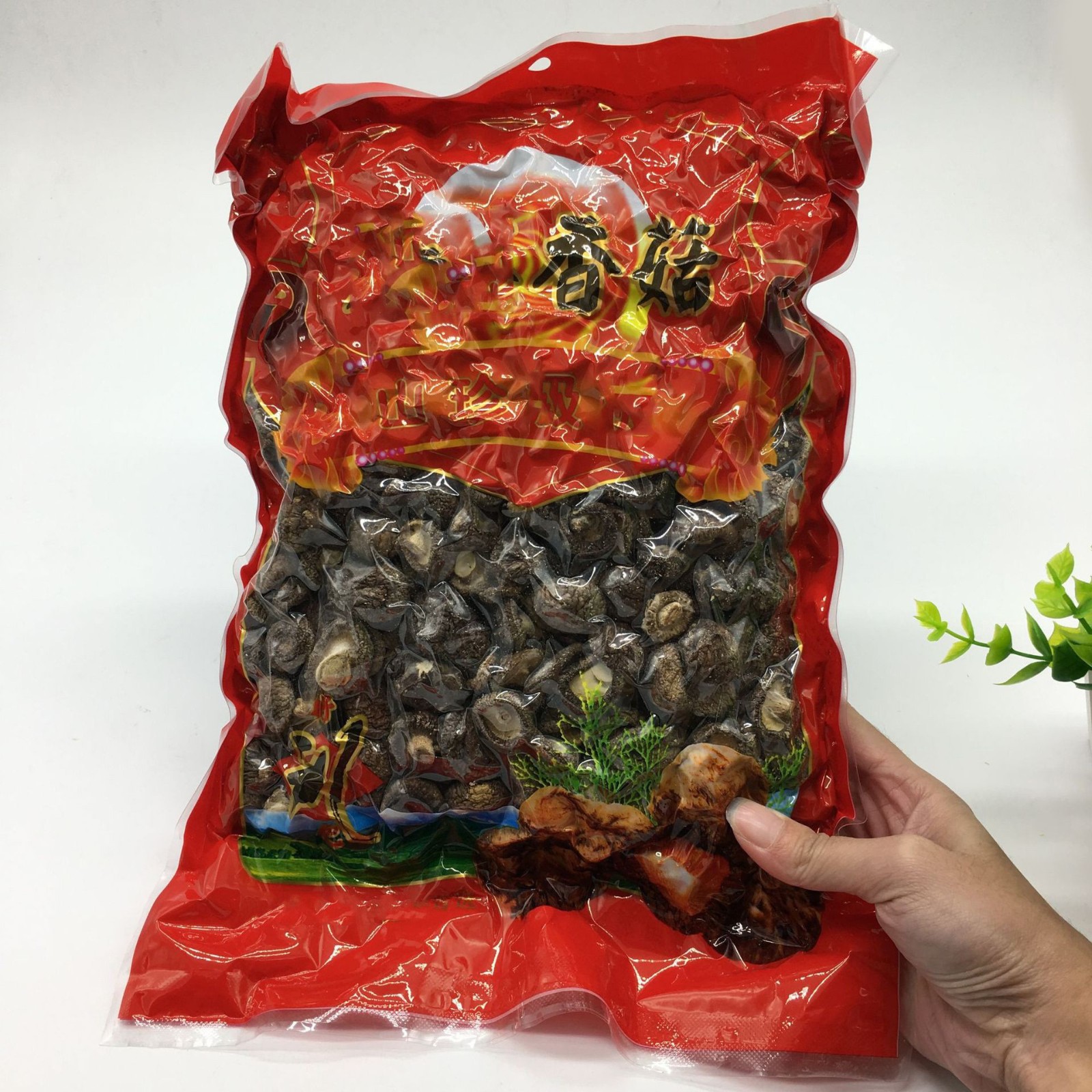 新货金钱菇 珍珠菇 香菇 1.5-2cm小香菇 250克 古田 干货礼品年货图4