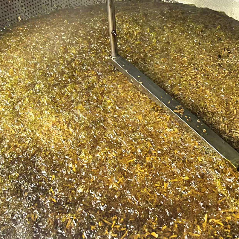 油炸鸡枞菌牛肝菌松茸菌代加工下饭菜蘑菇图2