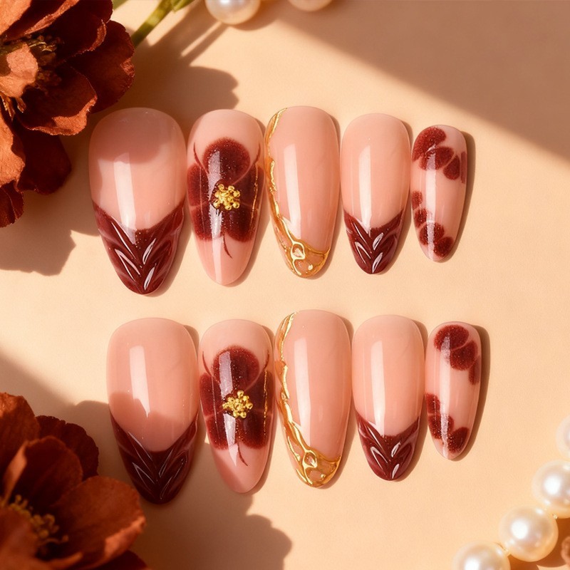 加工定制手工穿戴甲情人节跨境高级感花朵点钻穿戴式甲片假指甲图4