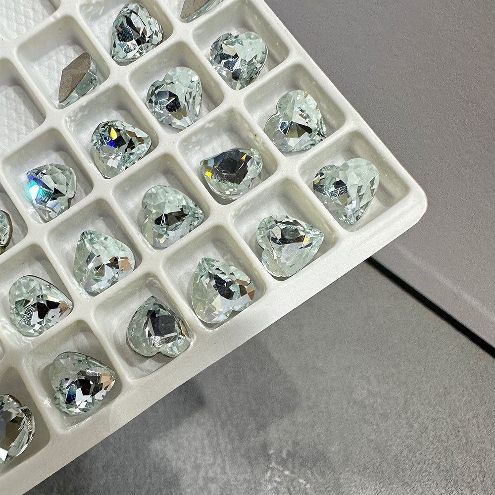 K9高档尖底钻10MM肥方装饰品钻 水晶浅浅蓝美甲钻DIY配图2