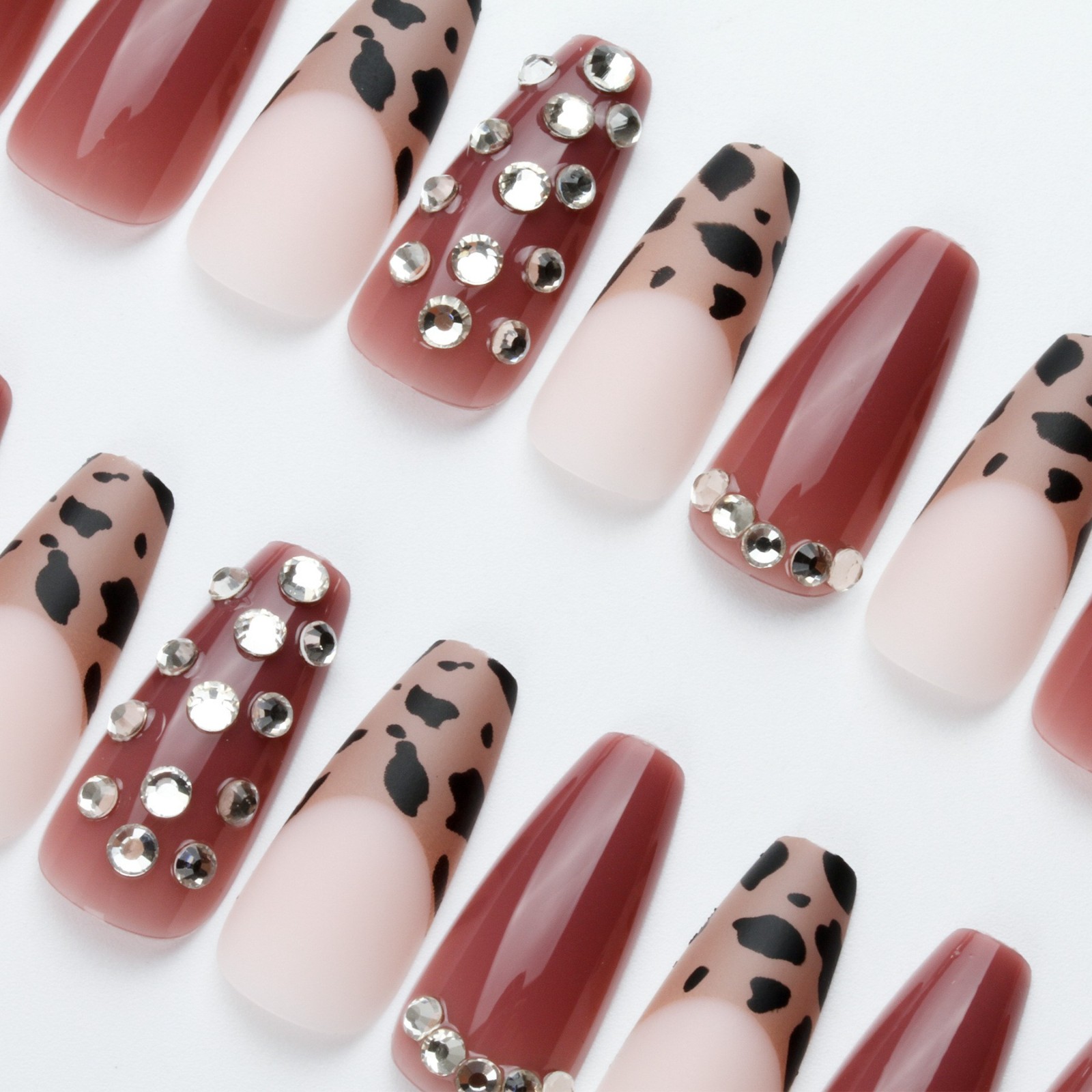 30片成品穿戴甲INS风欧美个性风中长甲片指甲贴片定制源头大厂图3