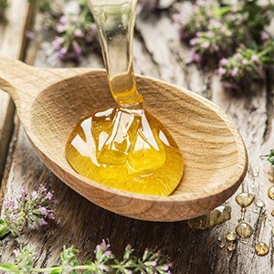 OEM脱毛蜜蜡天然低敏水洗脱毛蜜蜡脱毛膏全身通用脱毛蜡纸/脱私处图2