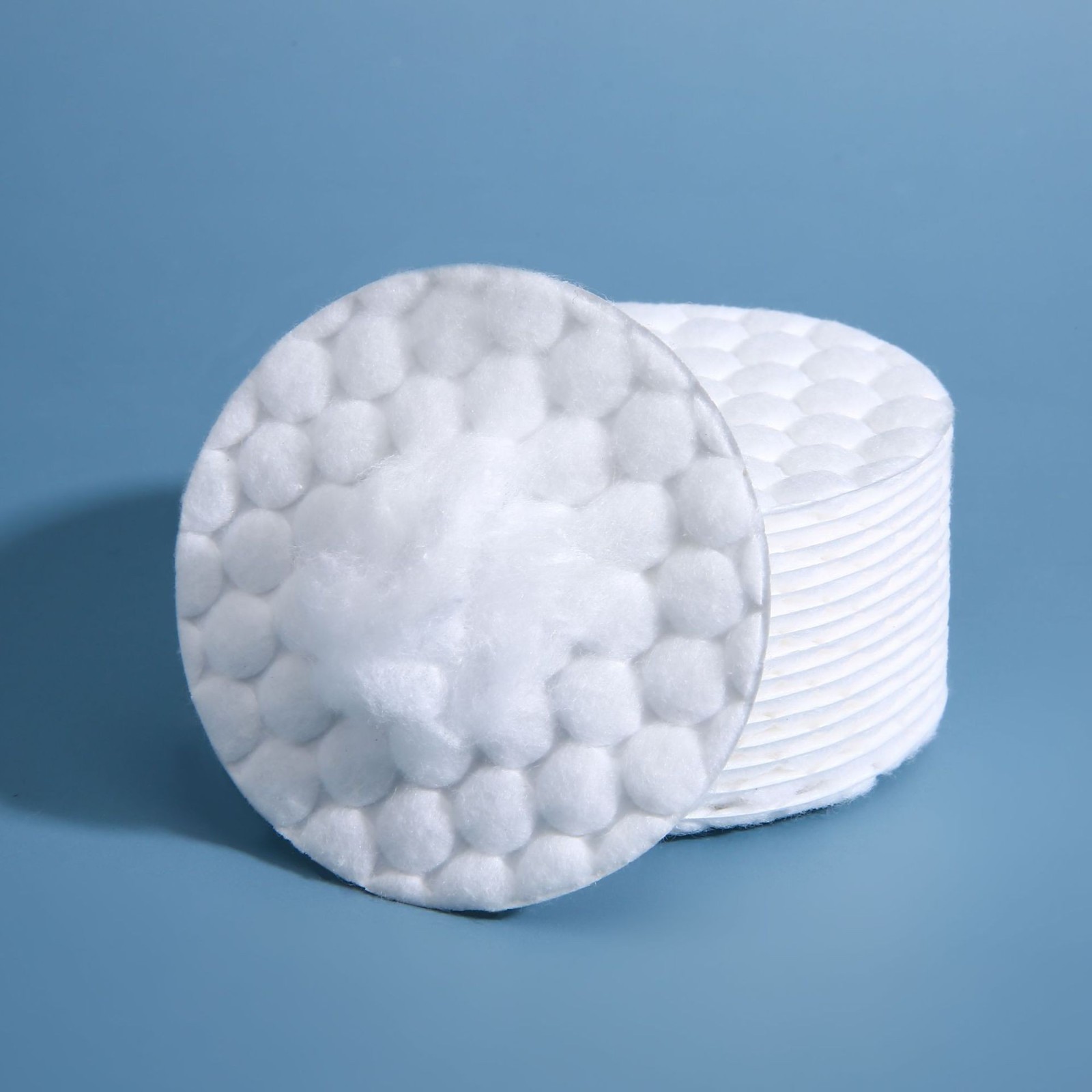 OEM定制纯棉压花卸妆棉圆形夹心双面双效洁面一次性化妆棉卸妆巾图2