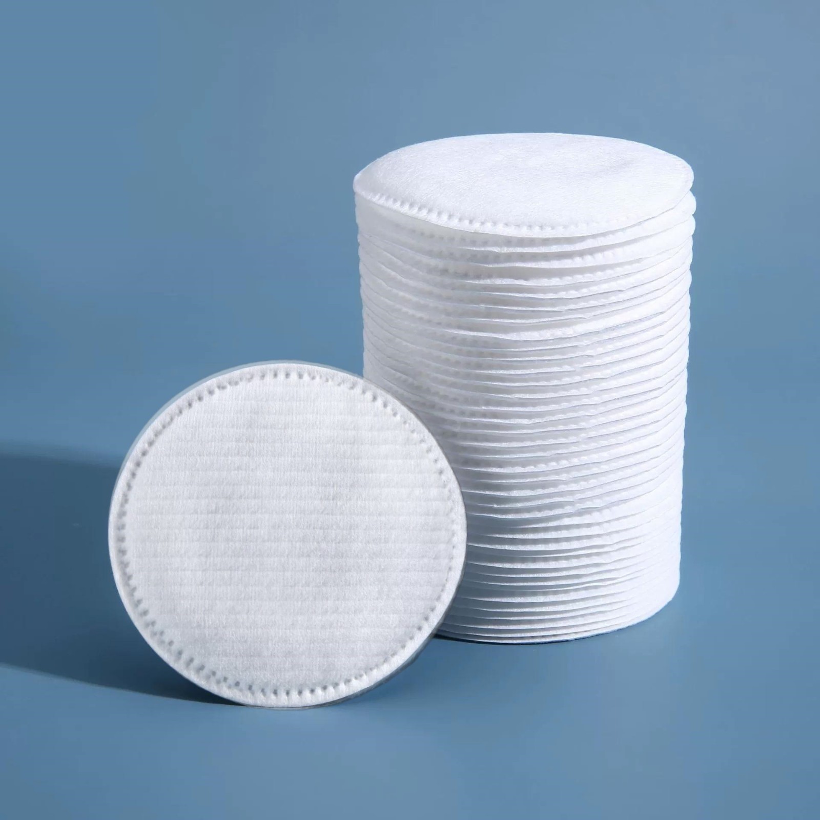 一次性纯棉卸妆棉圆形洁面巾化妆棉锁边夹心眼唇清洁卸妆棉片图4