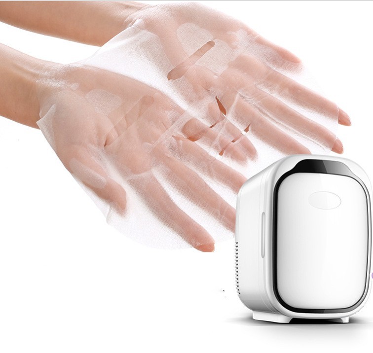 化妆品镜美妆镜小型车载冰箱 高颜值多用镜面冰箱 家车两用冰箱图3