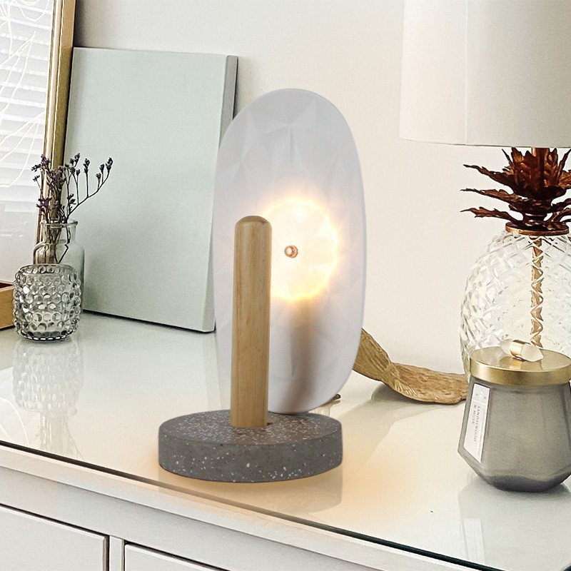 5V低压USB接头台灯桌面床头柜创意木质底座透光陶瓷装饰台灯图4
