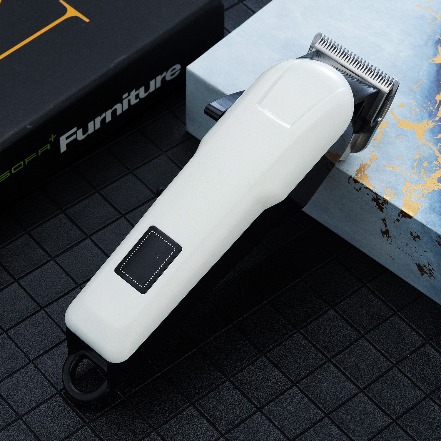 充电无线理发器电推剪理发剪跨境货源精钢刀头可调节液晶显示图3