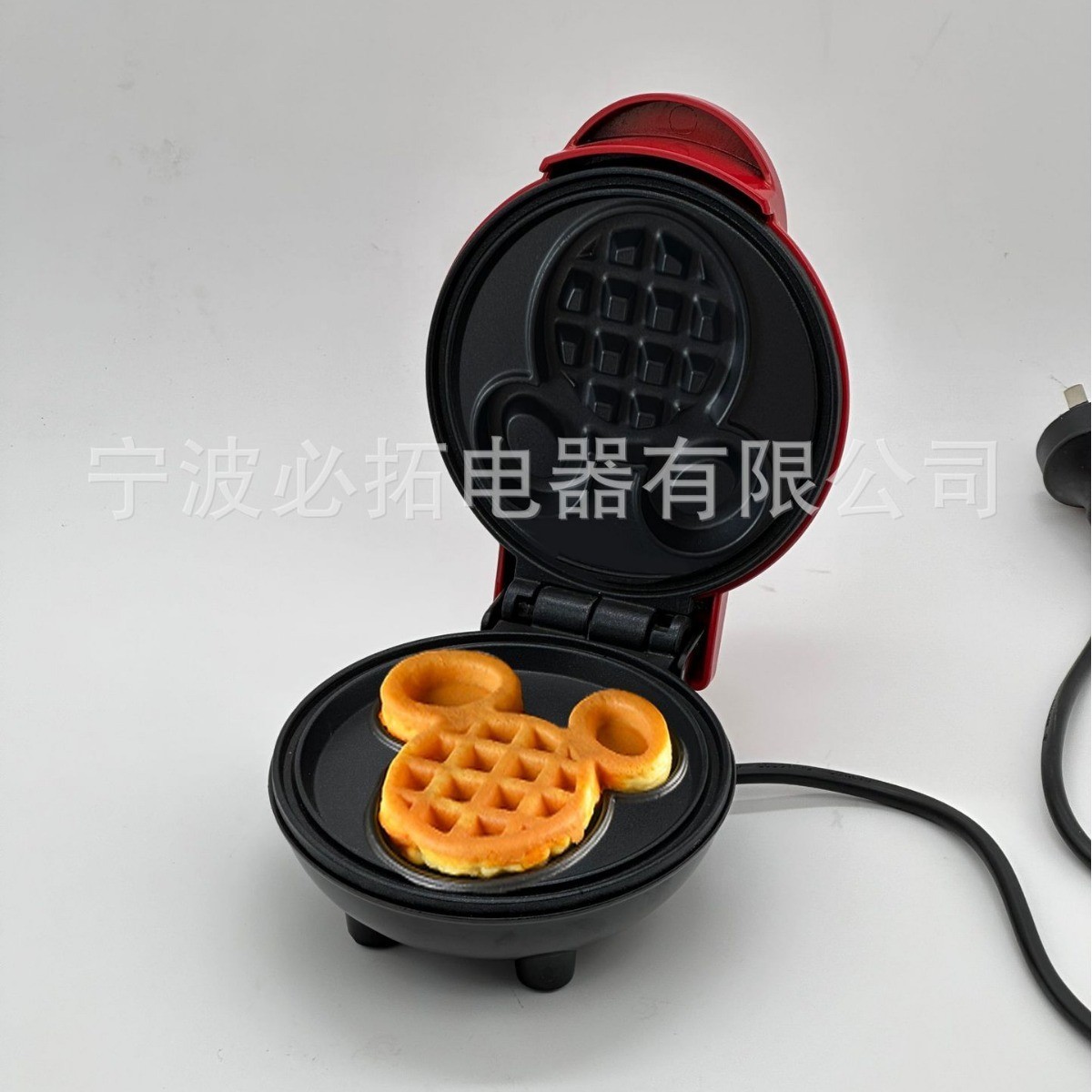 米老鼠迷你华夫饼机家用多功能跨境热销早餐机煎饼机三明治机米奇图2