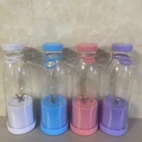跨境新款便捷式新款榨汁机酒瓶果汁杯迷你水果榨汁机USB充电无线