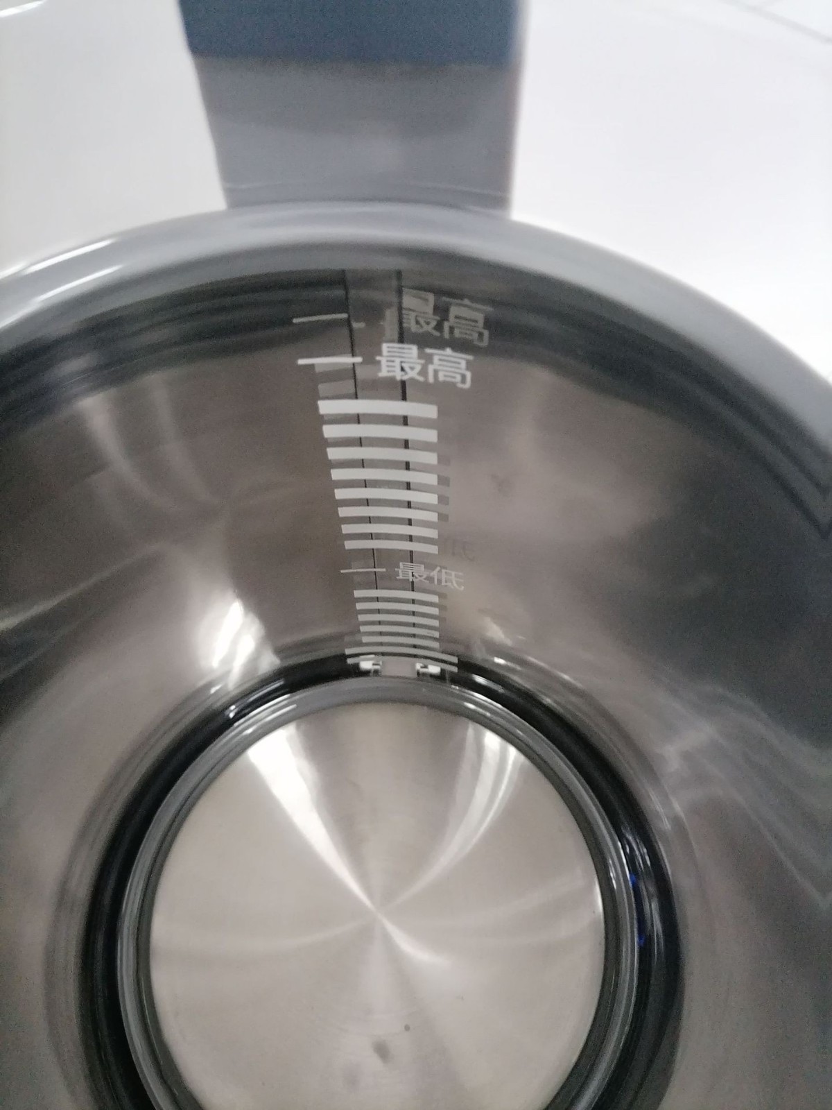 新款可视高硼硅玻璃彩钢电热水壶食品级304不锈钢大容量烧水壶图4