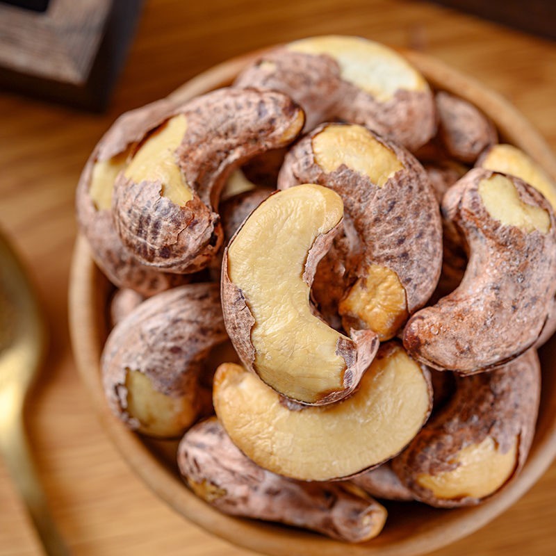 加工定制越南带衣带皮腰果 盐焗炭烧腰果图3