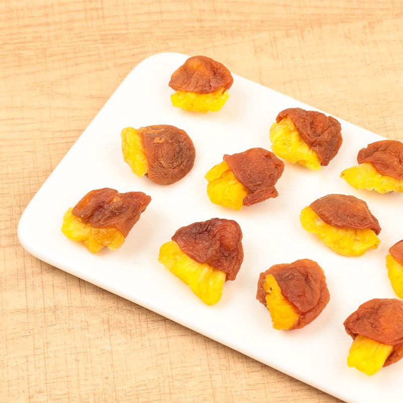 梅有菠萝夹心果干网红零食休闲食品厂家OEM贴牌代加工图3