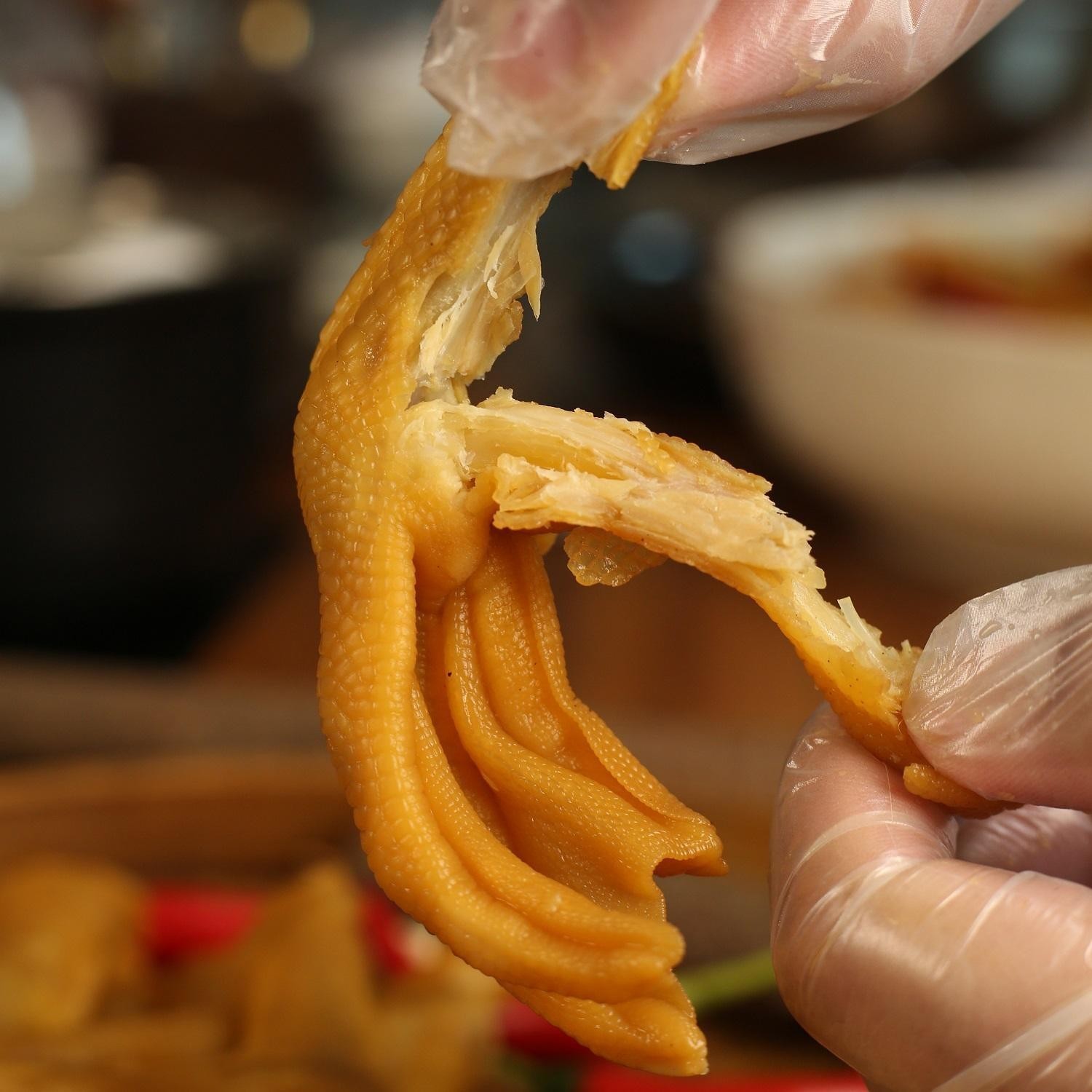 醋泡鸭爪鸭掌2熟食开袋即食鸭脚零食定制鸭肉速食香辣味图2