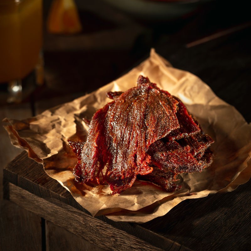 风干肉干黑片手撕鸡肉干风味五香肉类零食麻辣休闲食品厂家