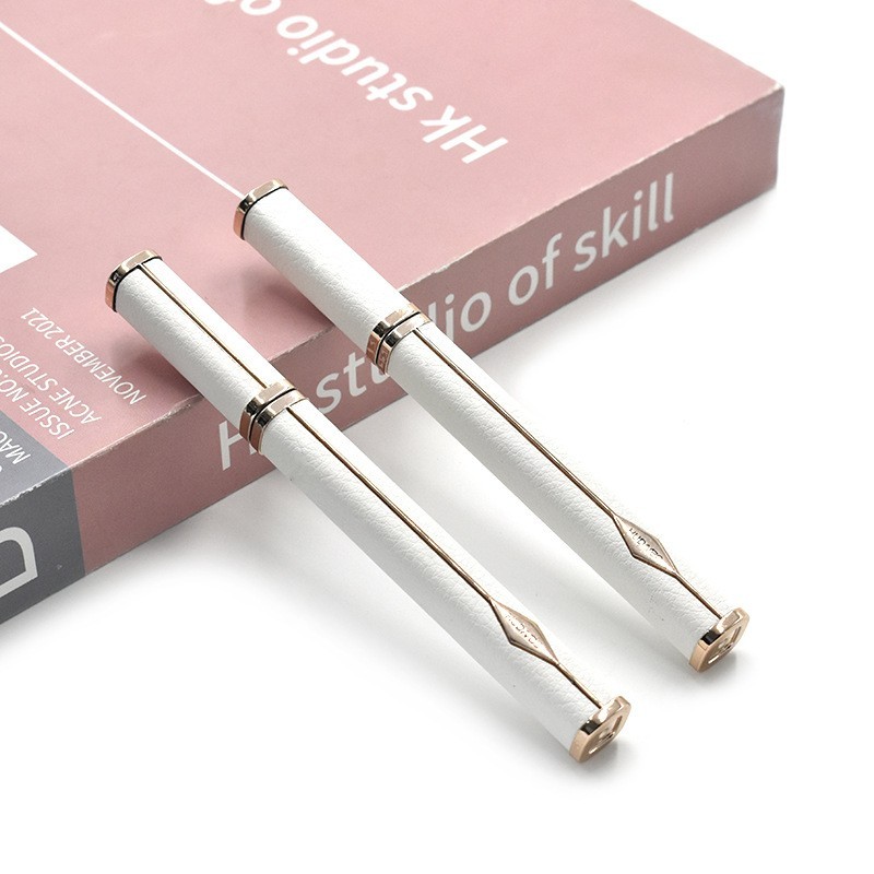 亮黑持久眼线笔不晕染眼线水笔 液体眼线水笔