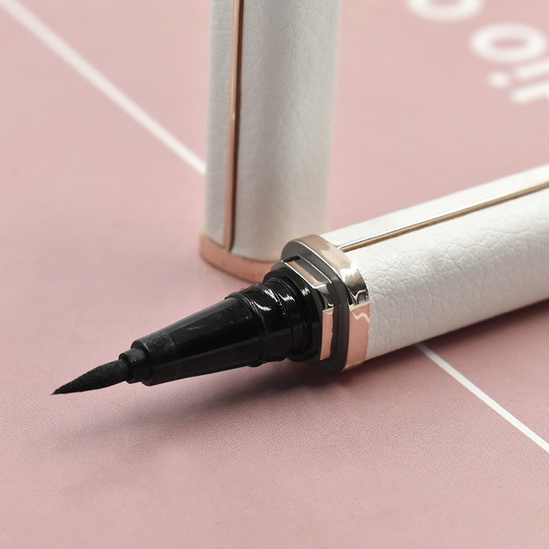 亮黑持久眼线笔不晕染眼线水笔 液体眼线水笔图3