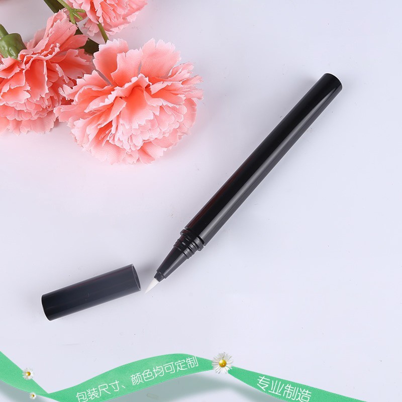 宁波彩妆包材厂家眼线笔空管 亮黑钢珠眼线笔包材 化妆品包装图4