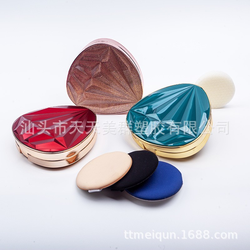 马逊电商喷镀三角BB磁扣带镜气垫盒乳液防晒CC妆前分装盒