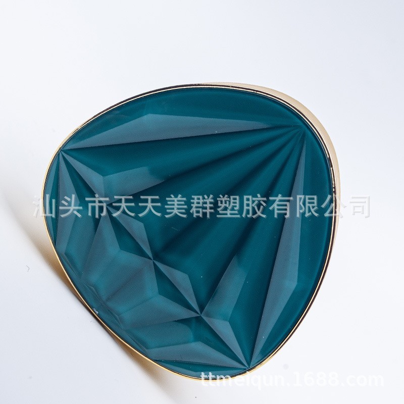 马逊电商喷镀三角BB磁扣带镜气垫盒乳液防晒CC妆前分装盒图4