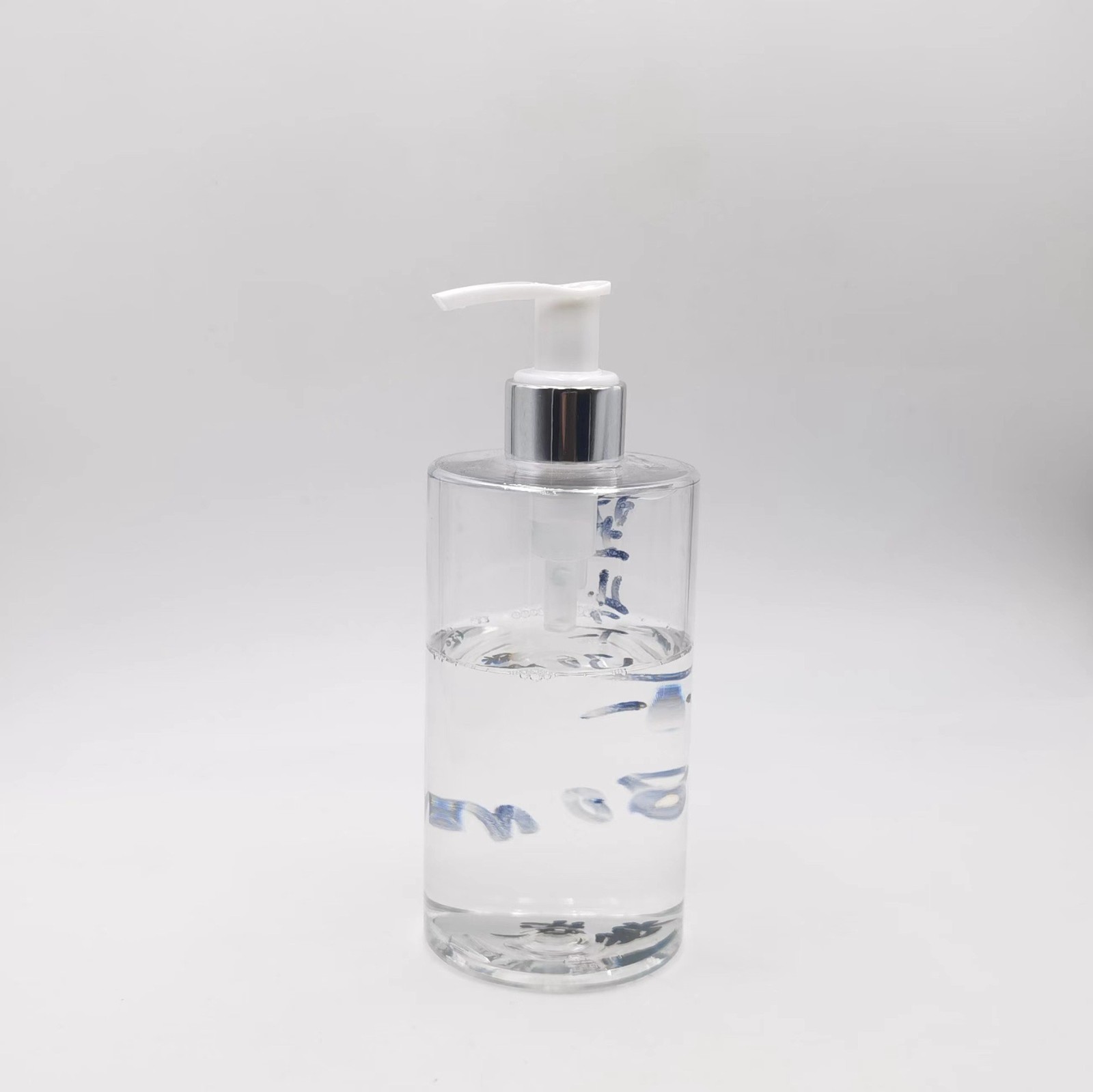 源头工厂生产24 28牙亮银外置卡扣乳液泵 身体乳夹子泵左右开关泵图3