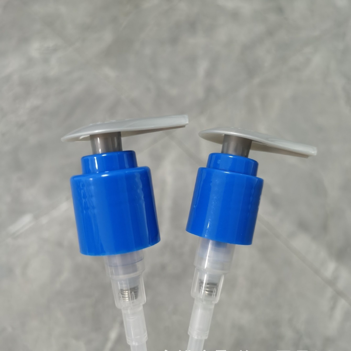 28/415螺纹泵 2CC 28/410螺纹按压泵洗手液泵 大头泵头415泵头