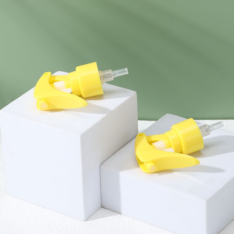 厂家定制家用浇花塑料清洁喷雾器喷头小老鼠手持喷头图2