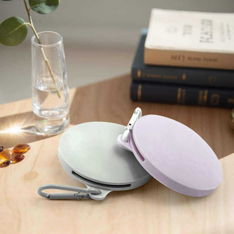 圆形硅胶小巧狗粮包户外便携狗粮包硅胶防水耐磨训犬包小狗零食袋