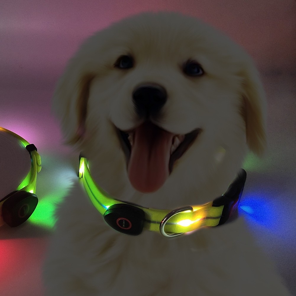 宠物用品狗狗可调节牵引绳宠物PVC材质发光项圈遛狗绳套装USB充电图3