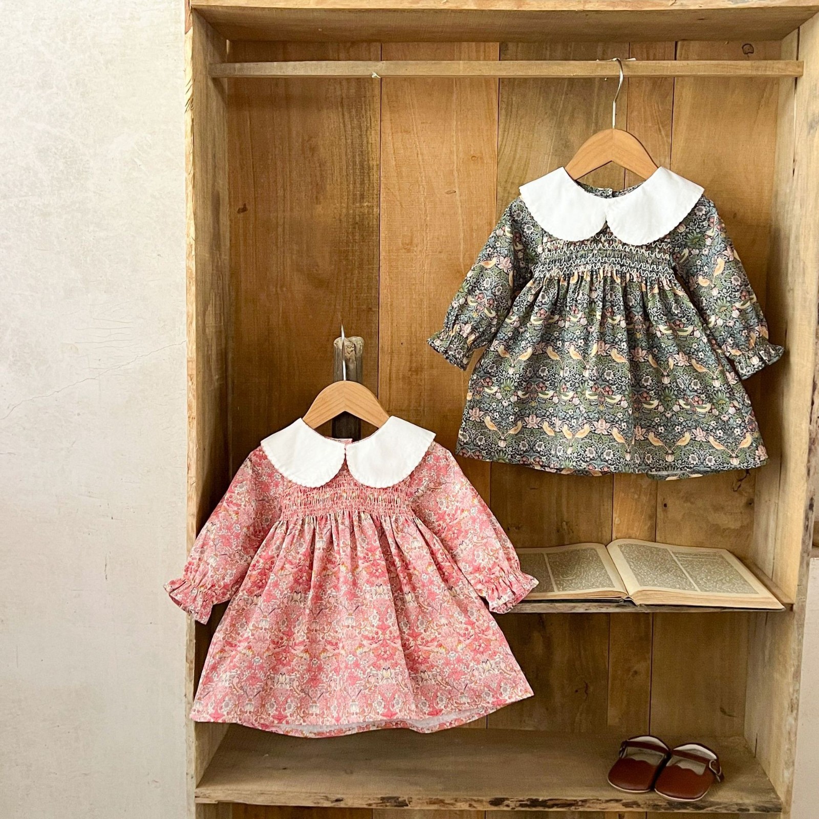 ins女童纯棉碎花翻领连衣裙中小童宽松休闲百搭裙子春秋季连衣裙图4