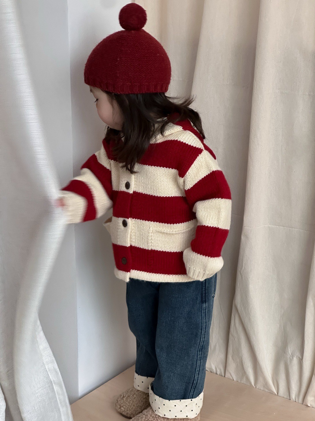 儿童针织毛衣连帽外套2025秋冬宝宝冬装女童加厚套装厂家定制图3