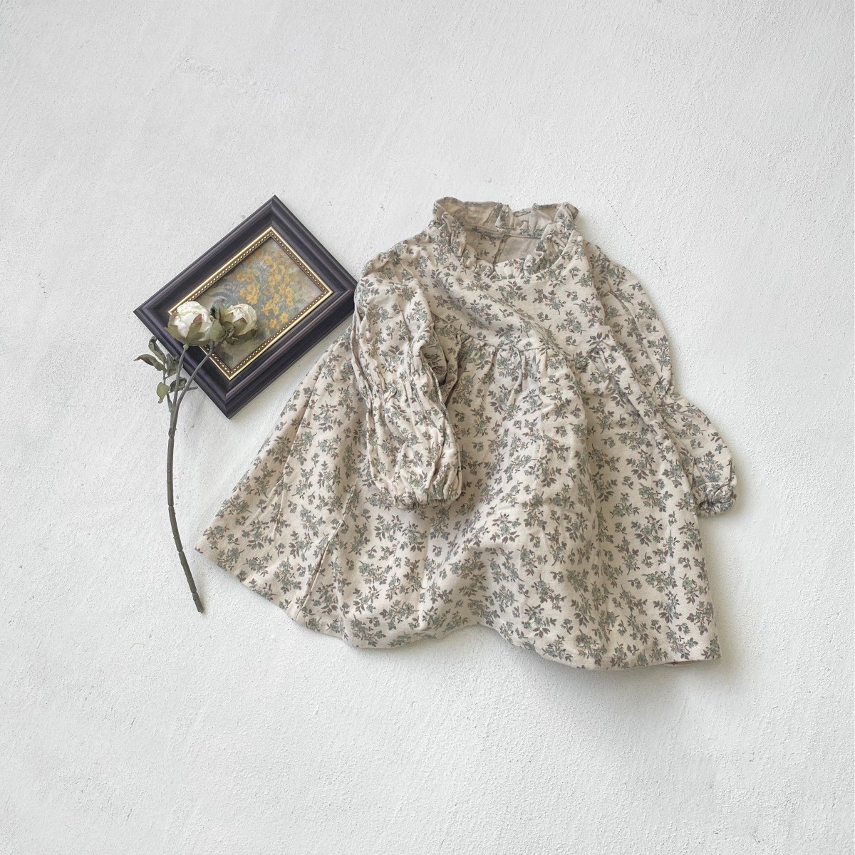 2026春款女童连衣裙小女孩幼童复古碎花花苞领纯棉公主裙淑女长裙图4