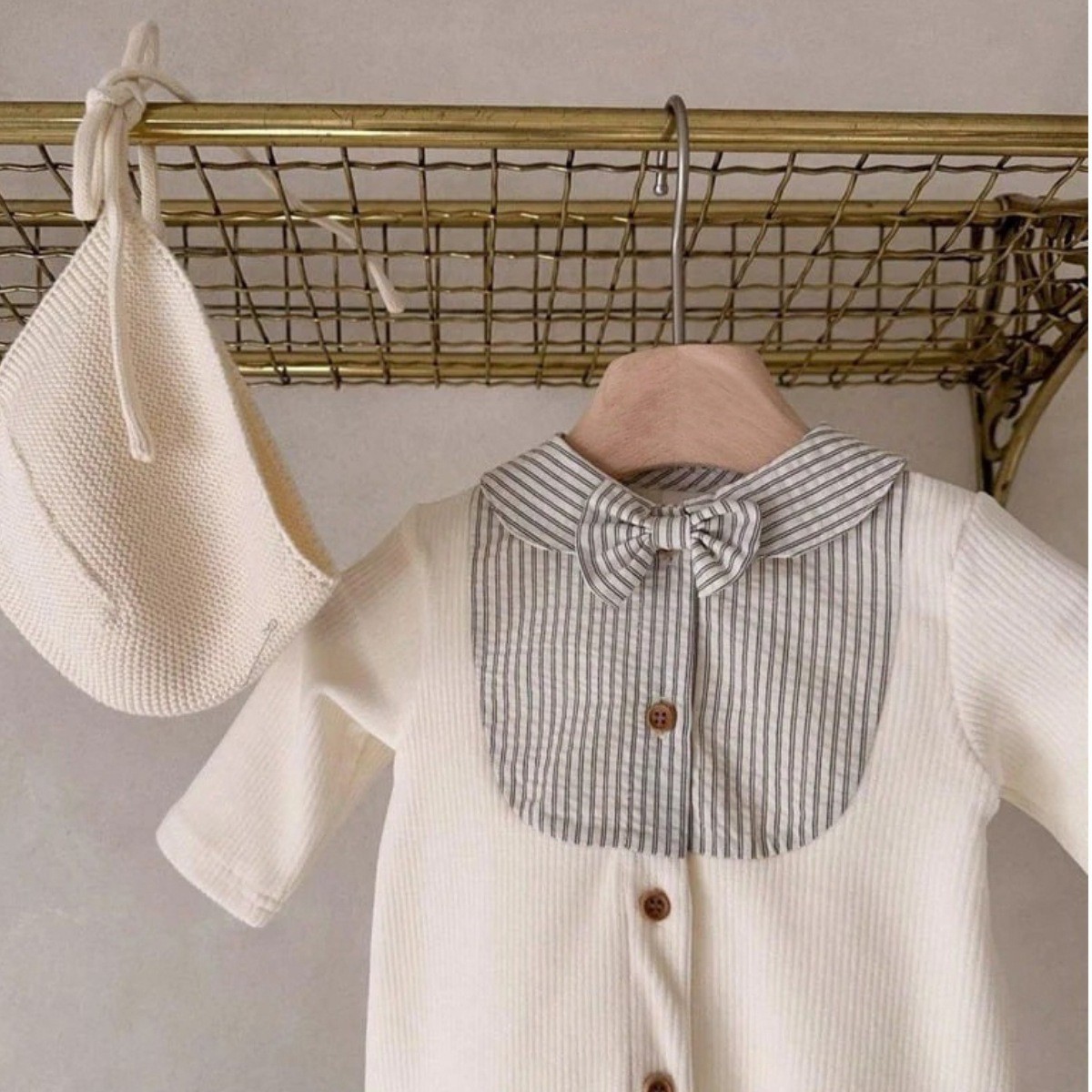 2026春季新款婴儿时尚拼接包脚长款连体衣宝宝帅气外穿长爬包屁衣图4