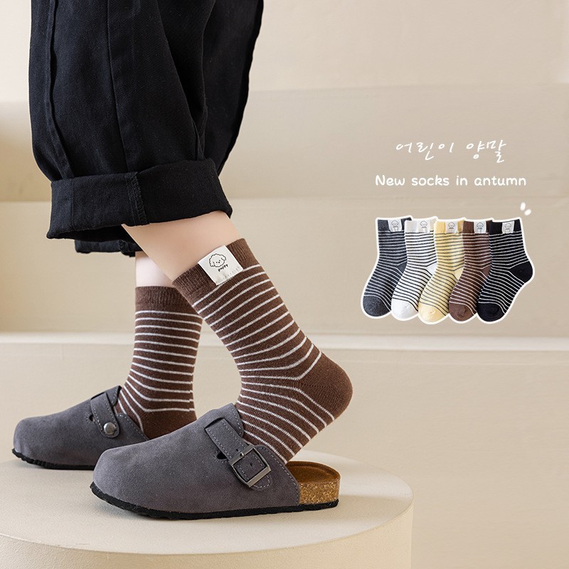 儿童袜子秋冬款A类棉男童女童纯色条纹百搭学院风小狗布标中筒袜图3