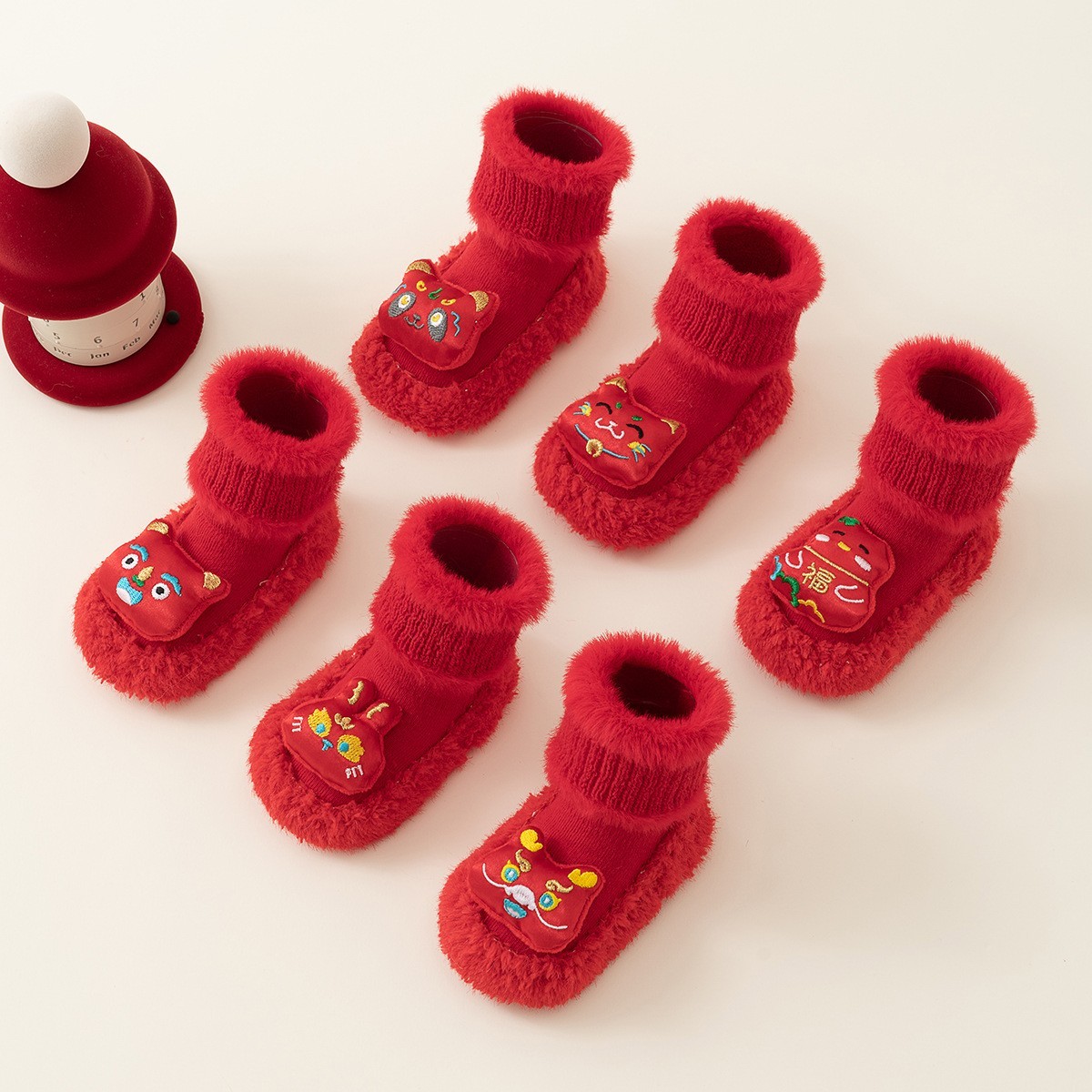 婴儿袜子秋冬加厚防滑袜宝宝学步地板袜婴幼儿保暖满月大红新年袜图2