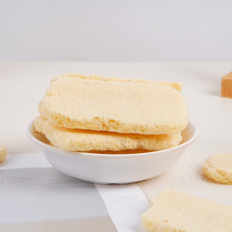 婴幼儿鳕鱼味小米软饼休闲办公室零食膨化饼干怀旧零食代工图2