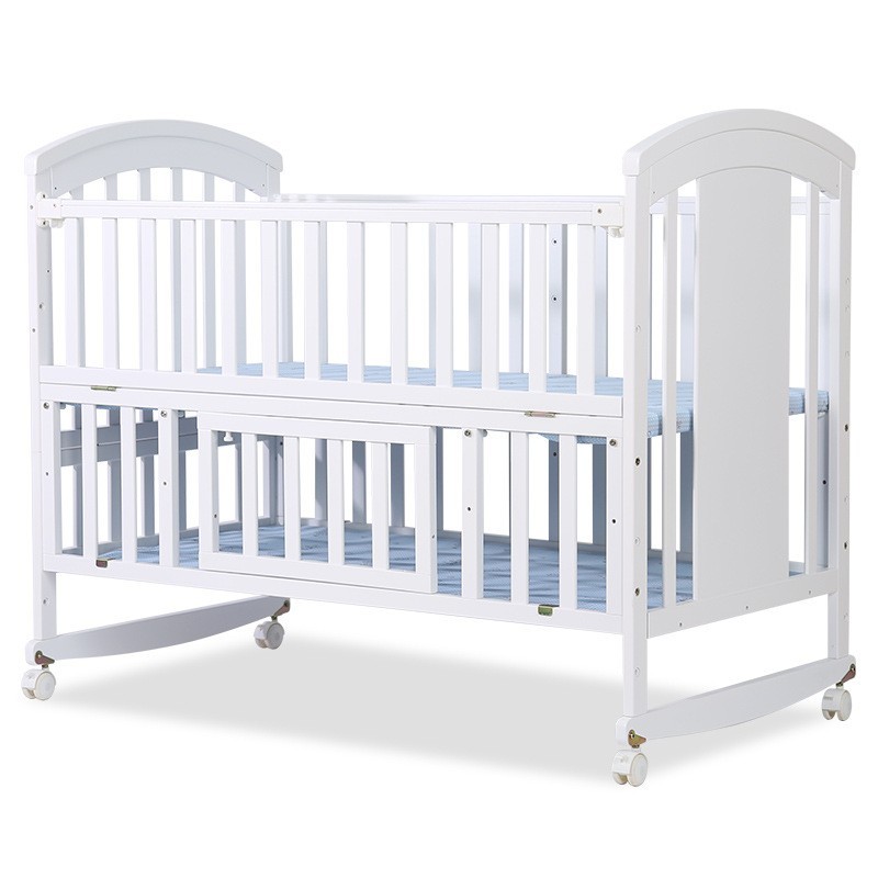 跨境婴儿床实木欧式可移动宝宝bb新生儿多功能摇篮儿童拼接床图3