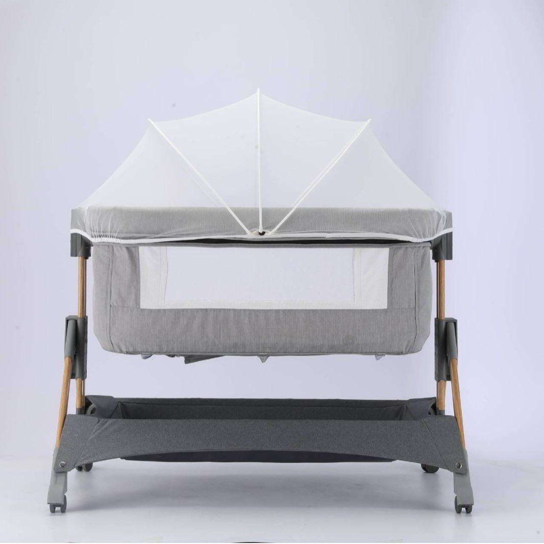 可折叠免安装婴儿床 便携简易操作婴儿床
