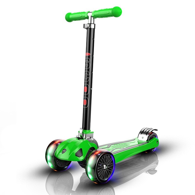 工厂专供儿童滑板车可折叠升降三轮闪光大轮踏板车童车图3