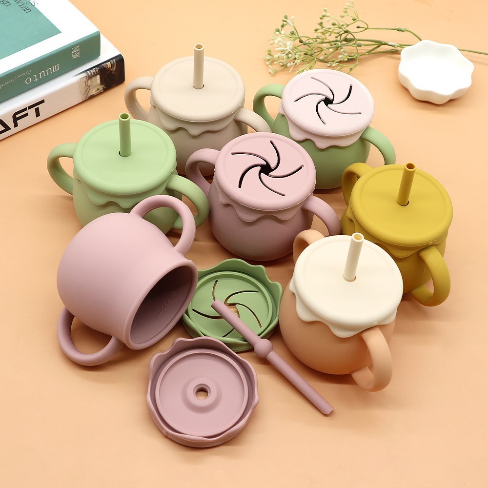 跨境ins风撞色儿童吸管杯二合一带手柄硅胶零食杯宝宝学饮杯