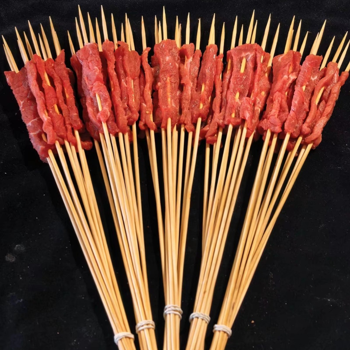 精选原切净肉串 鲜嫩弹牙锁鲜装 食品肉串品质户外烧烤撸串首选图4