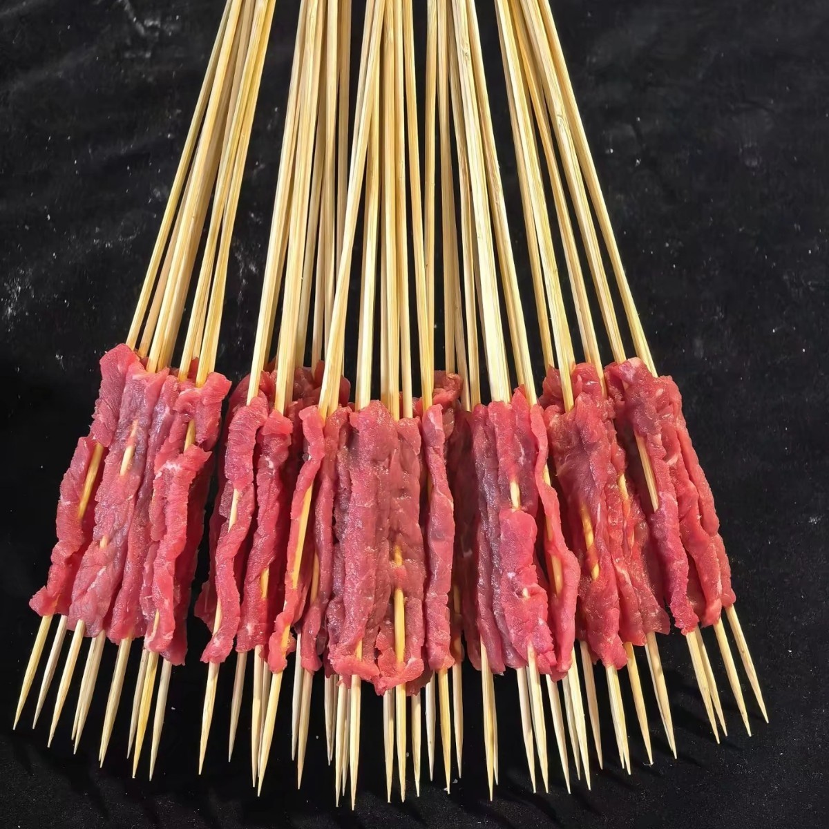 精选原切净肉串 鲜嫩弹牙锁鲜装 食品肉串品质户外烧烤撸串首选图3